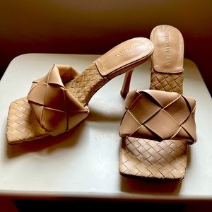 BOTTEGA VENETA LIDO MULE